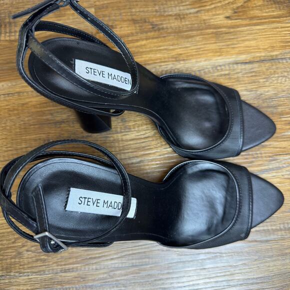 Steve Madden BEKI size 10 M black strappy heels pointed open toe mesh & leather - Picture 9 of 14